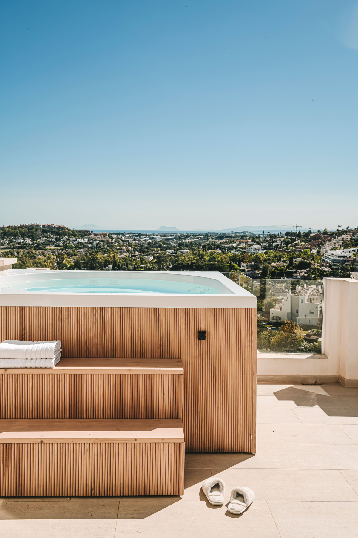 2 Bed Apartment for sale in Marbella Costa Del Sol, Málaga, Spain