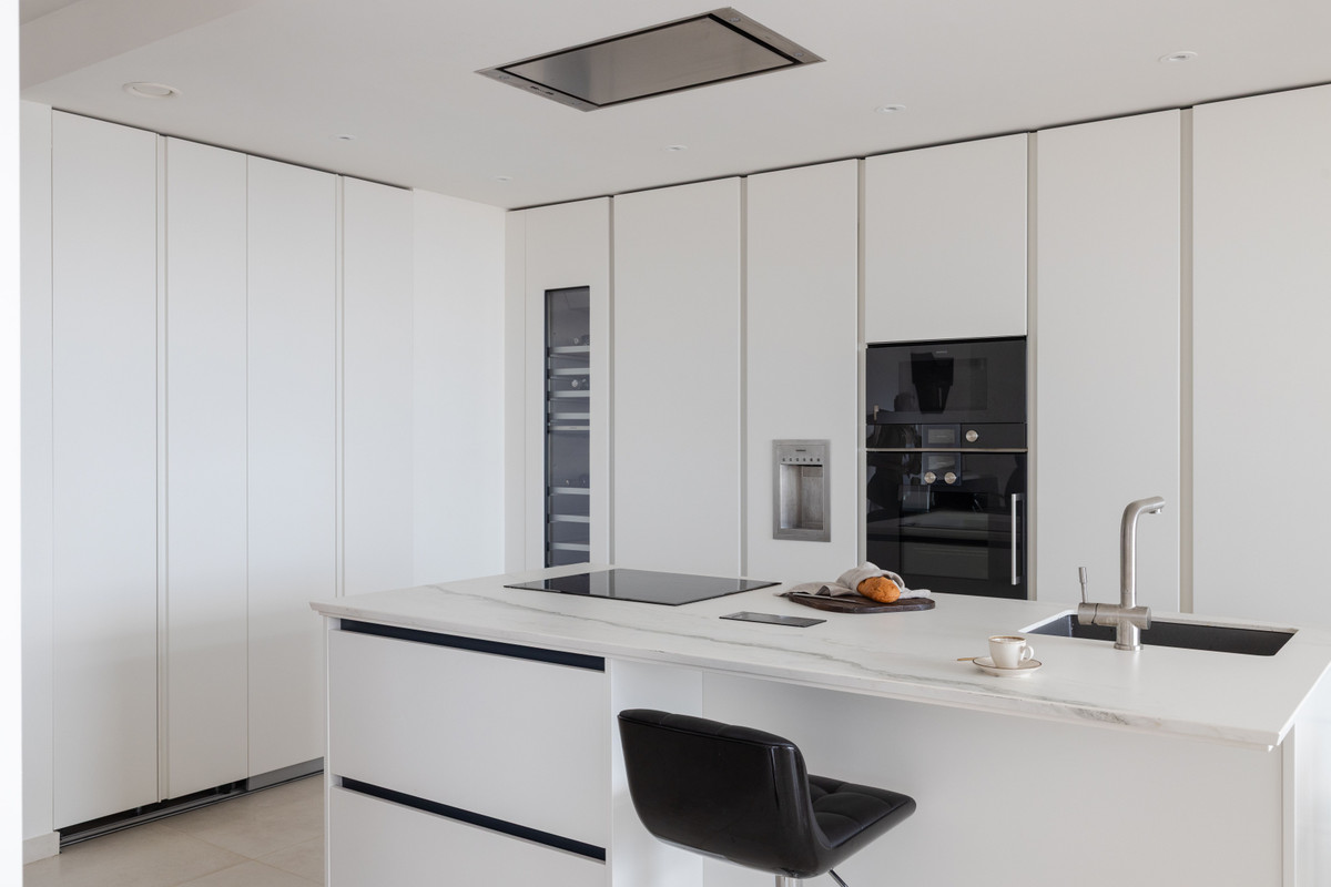 2 Bed Apartment for sale in Marbella Costa Del Sol, Málaga, Spain