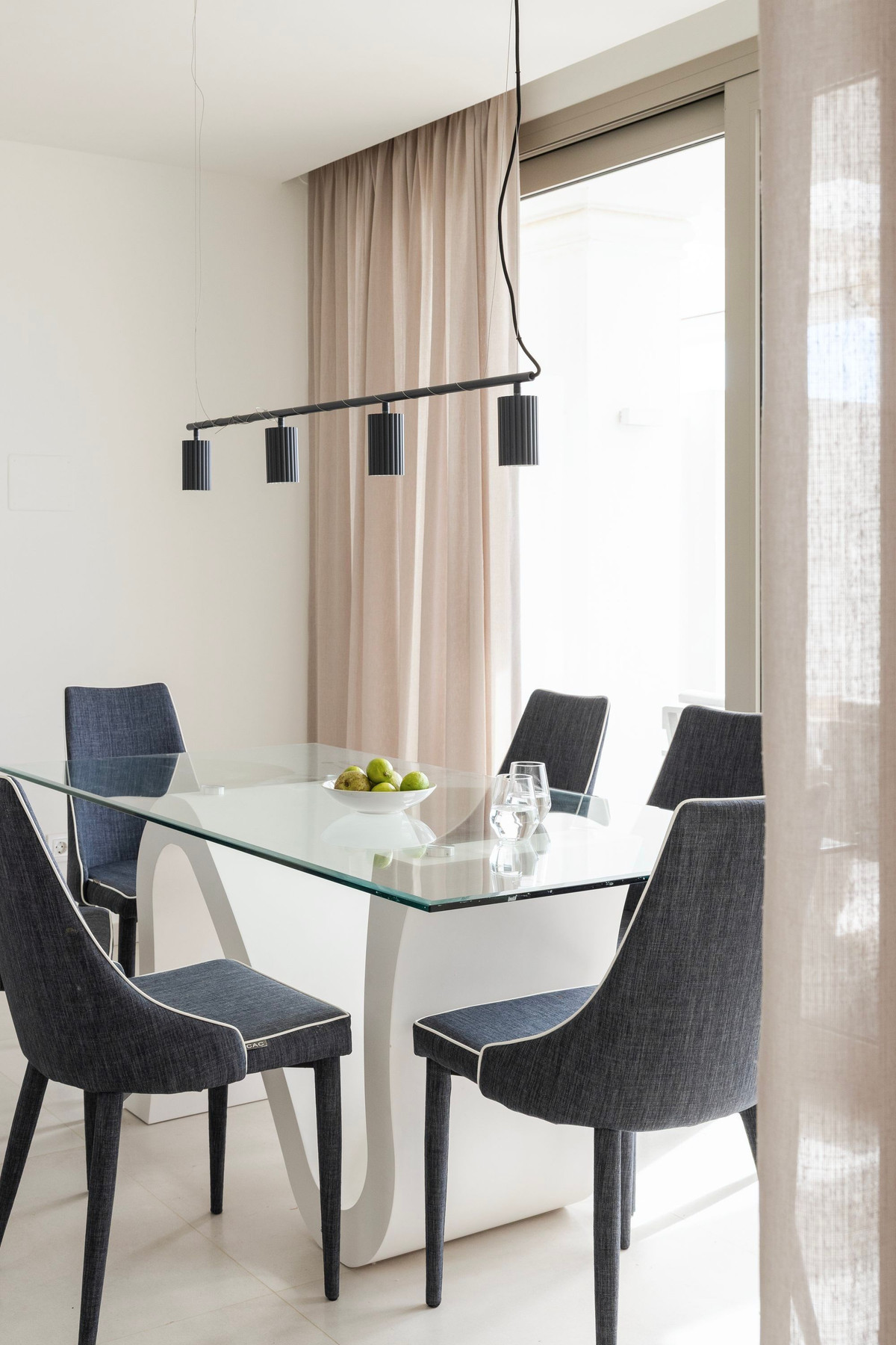 2 Bed Apartment for sale in Marbella Costa Del Sol, Málaga, Spain