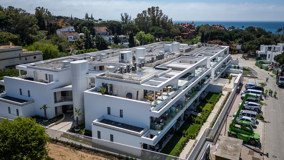 3 Bed Apartment for sale in Elviria Costa Del Sol, Málaga, Spain