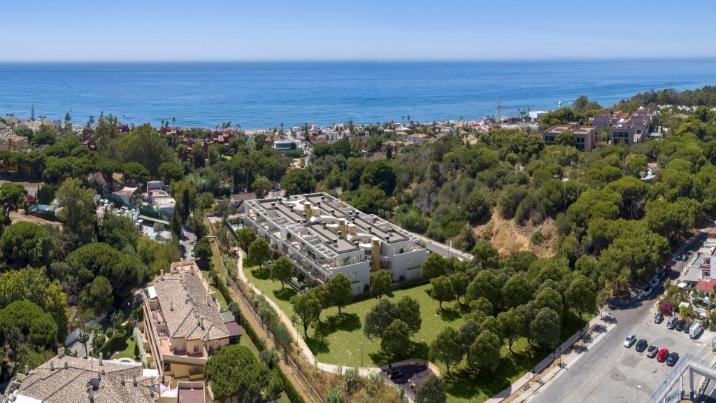 3 Bed Apartment for sale in Elviria Costa Del Sol, Málaga, Spain