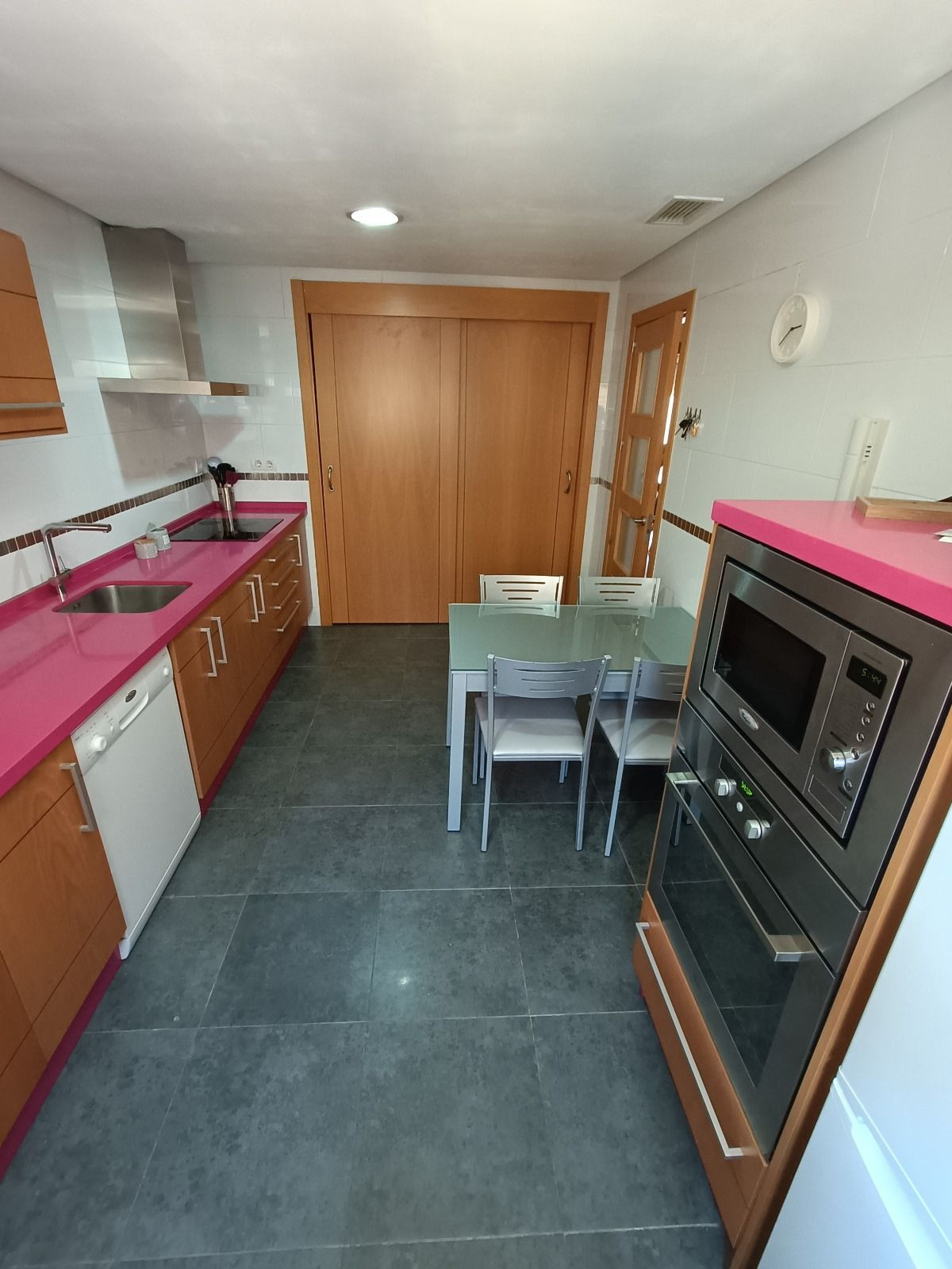 Se vende Adosada de 4 dormitorios en Málaga Ciudad, Málaga, España