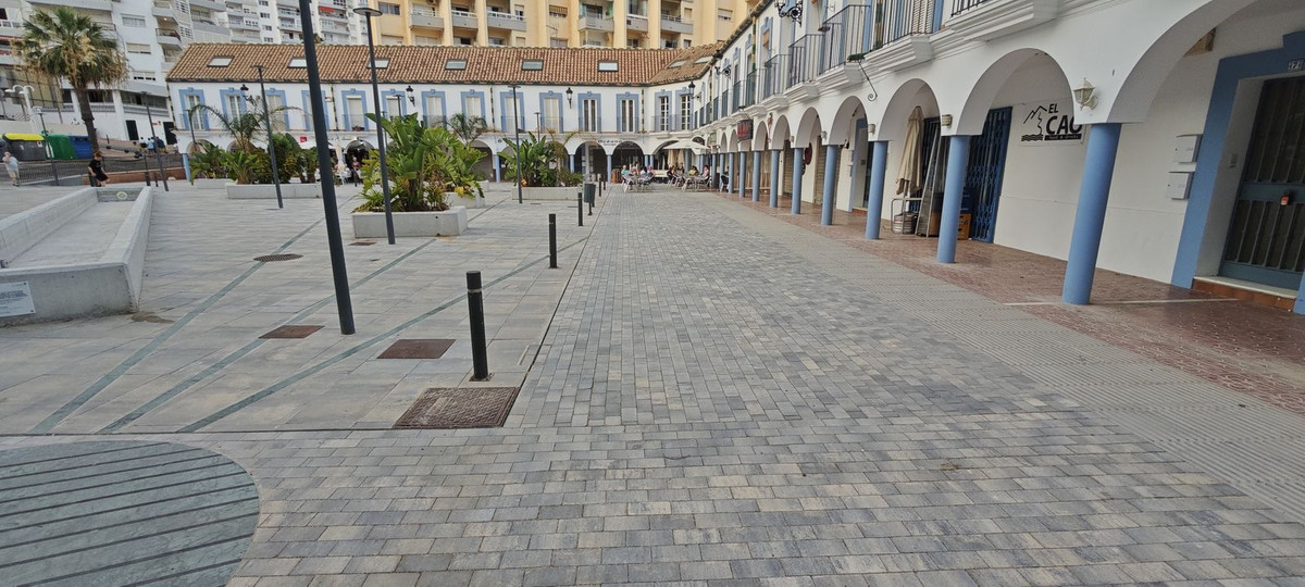 2 Bed Apartment for sale in Benalmadena Costa Costa Del Sol, Málaga, Spain
