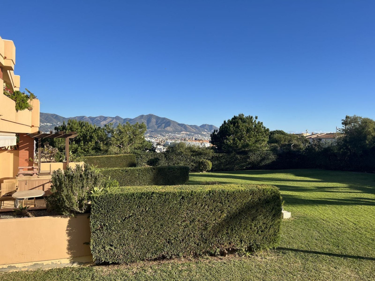 Se vende Apartamento Planta Baja de 2 dormitorios en Costa Del Sol, Málaga, España