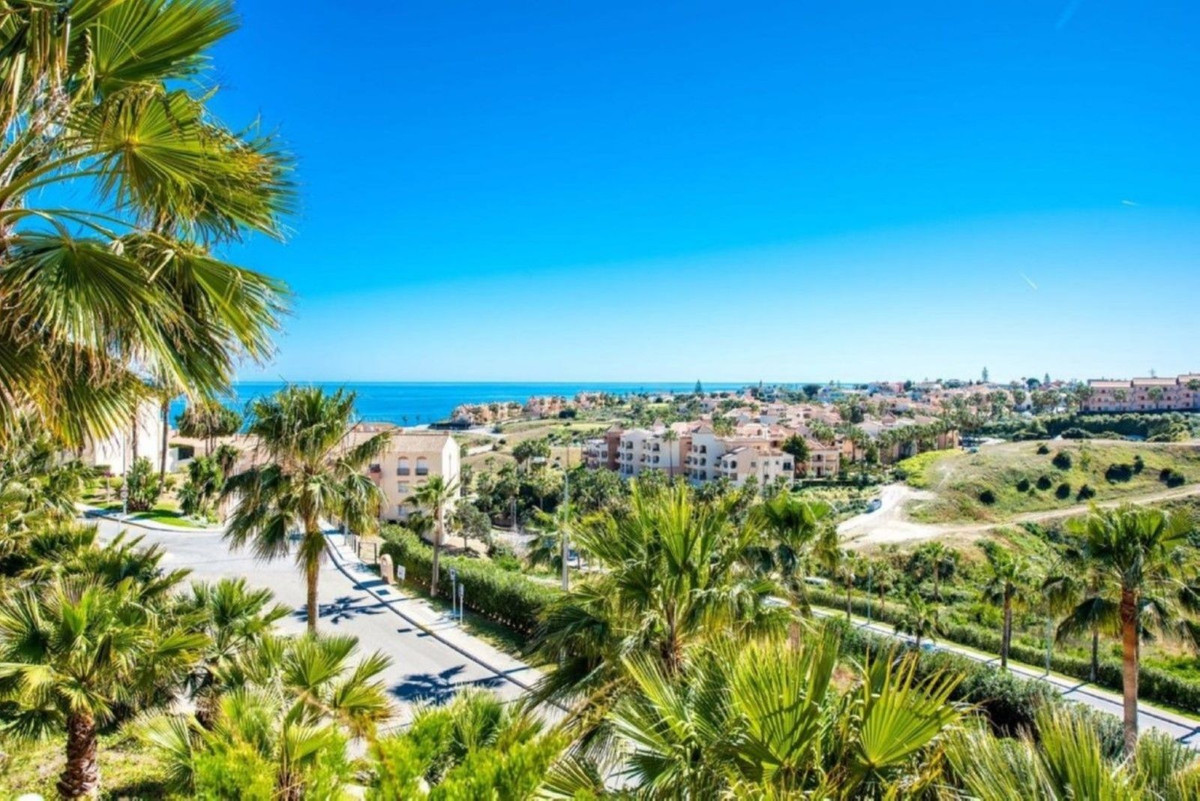 Se vende Apartamento Planta Baja de 2 dormitorios en Costa Del Sol, Málaga, España