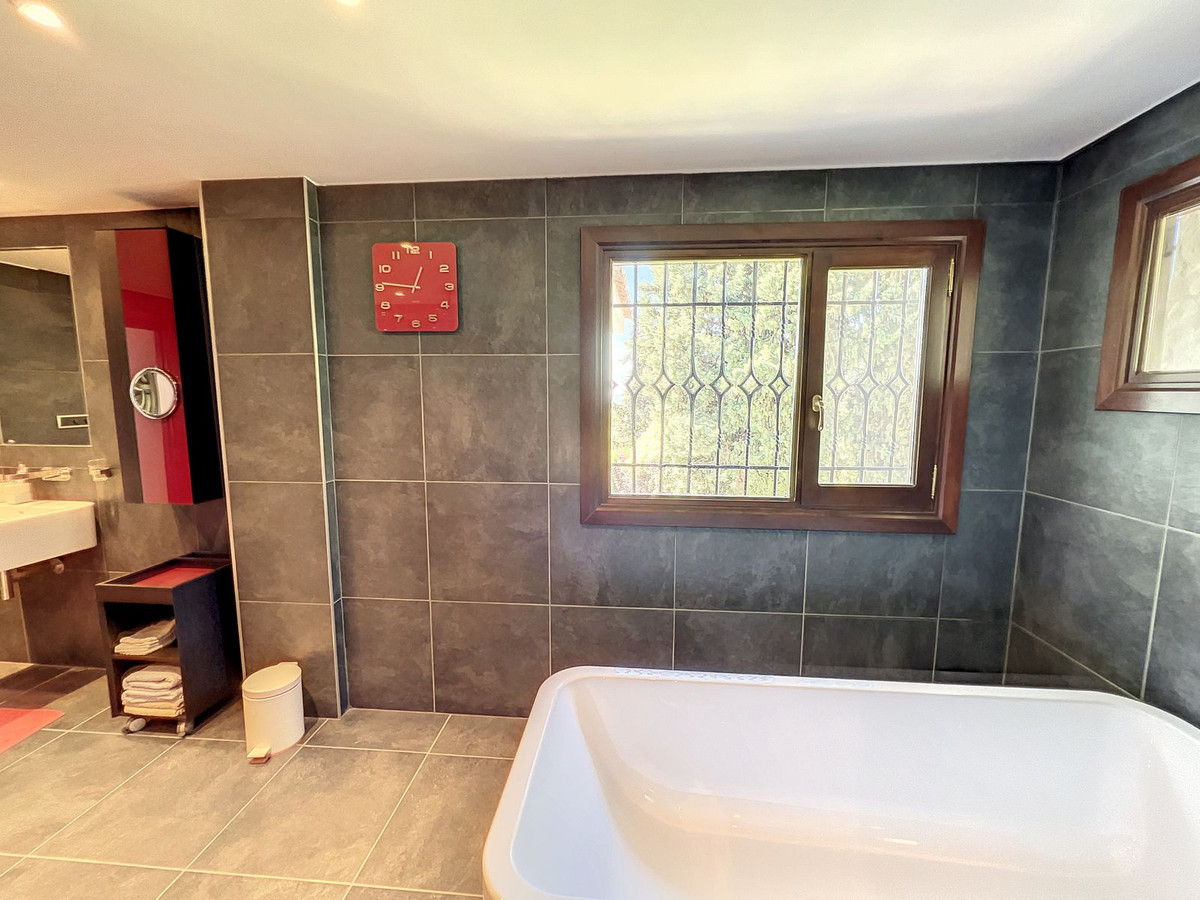 4 Bed Townhouse for sale in Mijas Costa Del Sol, Málaga, Spain