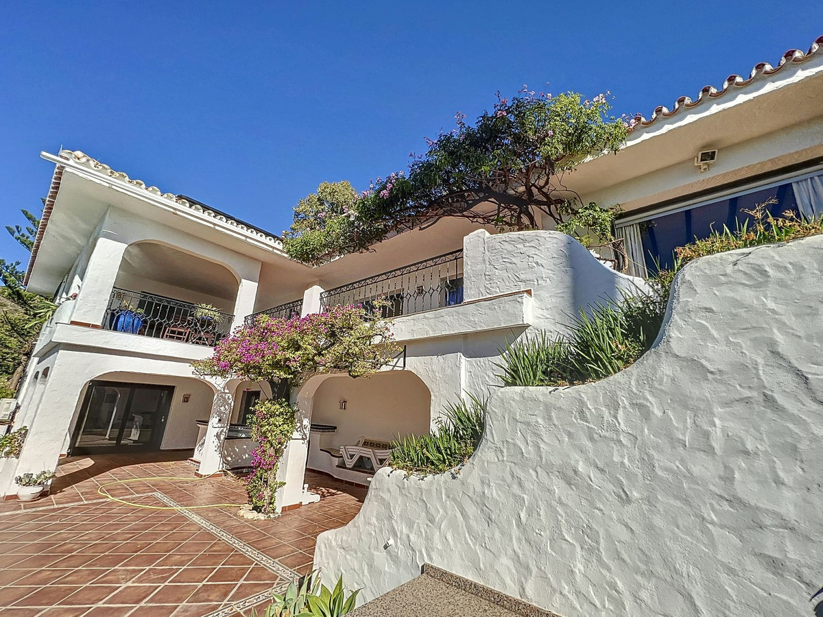 4 Bed Townhouse for sale in Mijas Costa Del Sol, Málaga, Spain