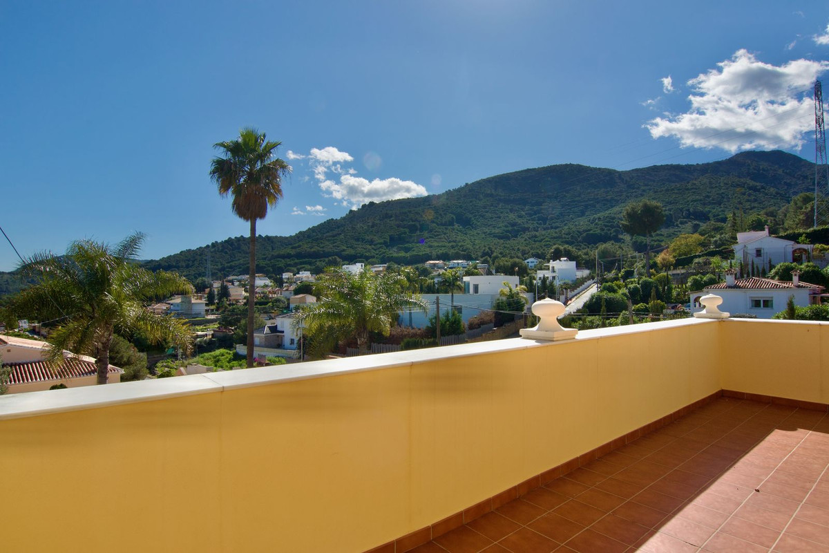 4 Bed Townhouse for sale in Alhaurín De La Torre Costa Del Sol, Málaga, Spain