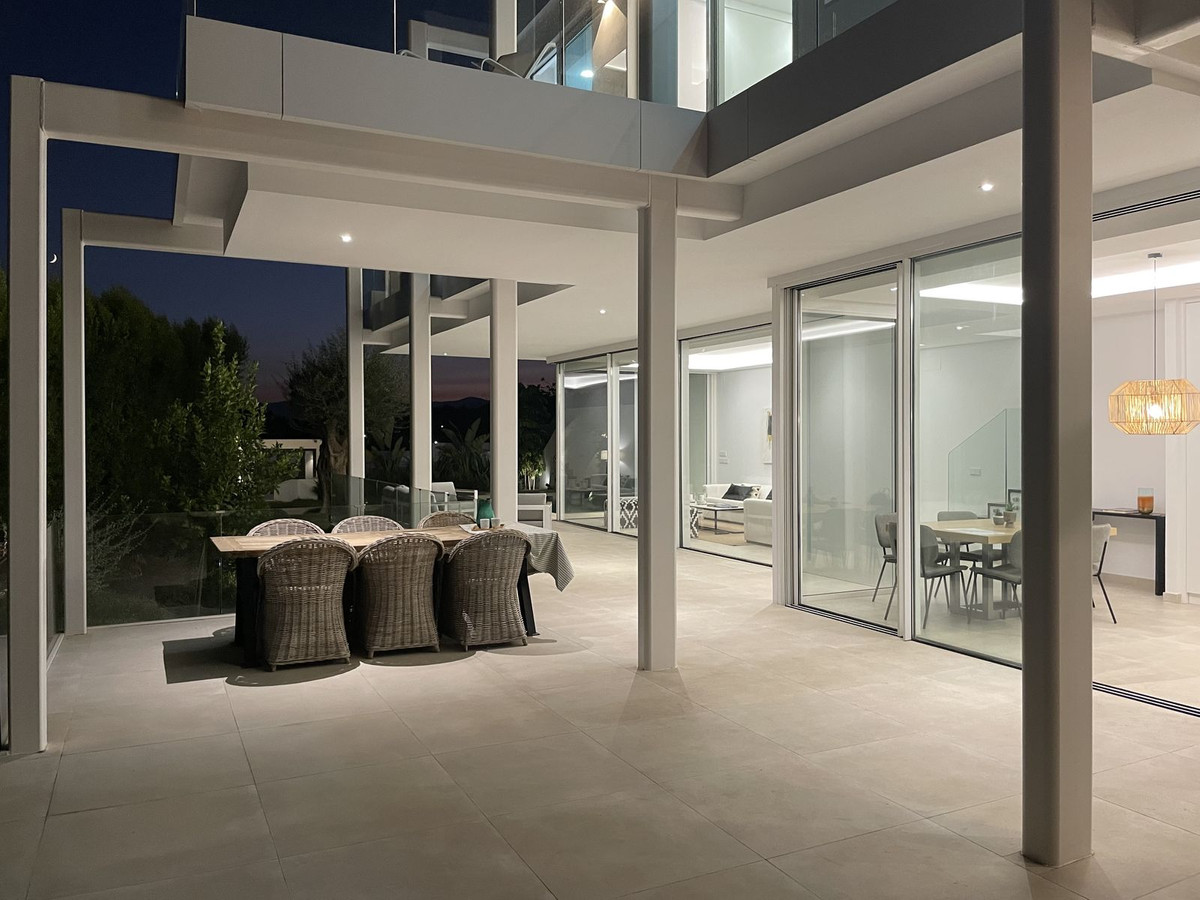 3 Bed Townhouse for sale in Marbella Costa Del Sol, Málaga, Spain