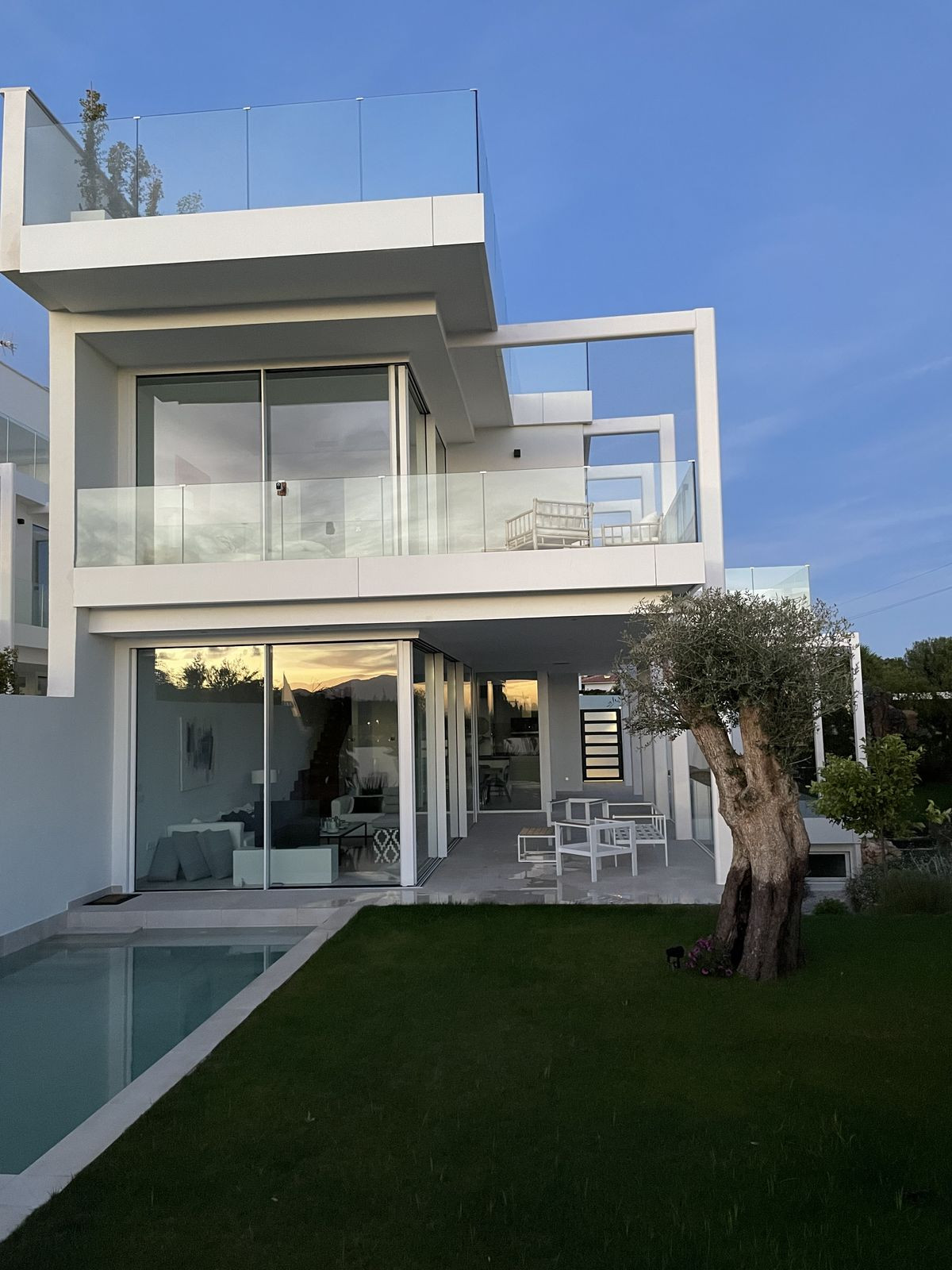 3 Bed Townhouse for sale in Marbella Costa Del Sol, Málaga, Spain