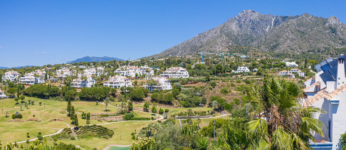 3 Bed Townhouse for sale in Marbella Costa Del Sol, Málaga, Spain