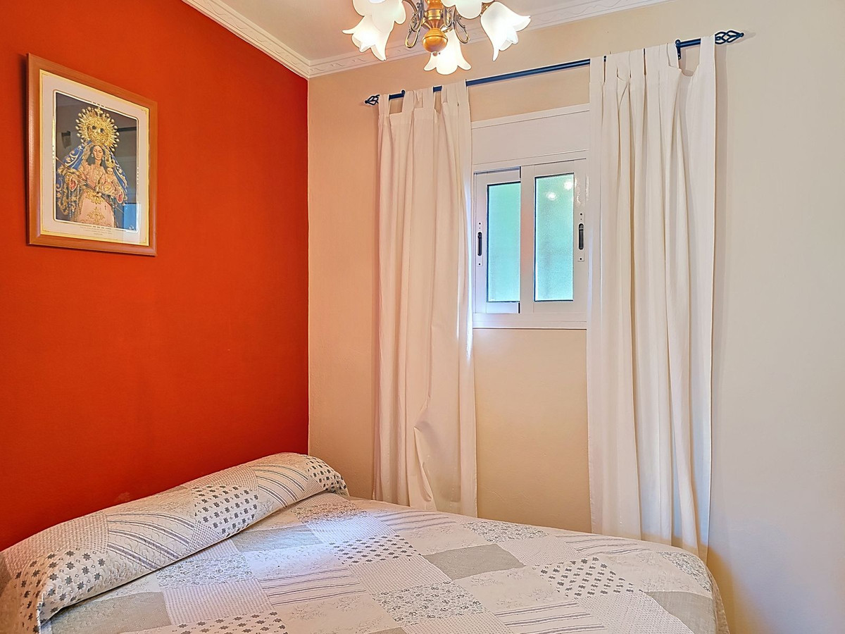 Se vende Finca - Cortijo de 3 dormitorios en Costa Del Sol East, Málaga, España