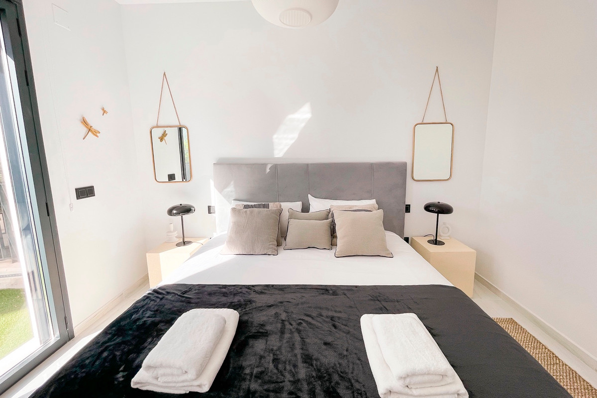 3 Bed Apartment for sale in Villajoyosa Costa Blanca, Alicante, Spain