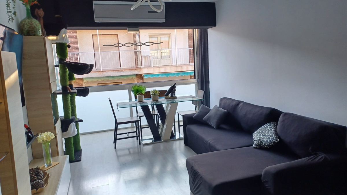 Se vende Apartamento Planta Baja de 3 dormitorios en Costa Blanca, Alicante, España