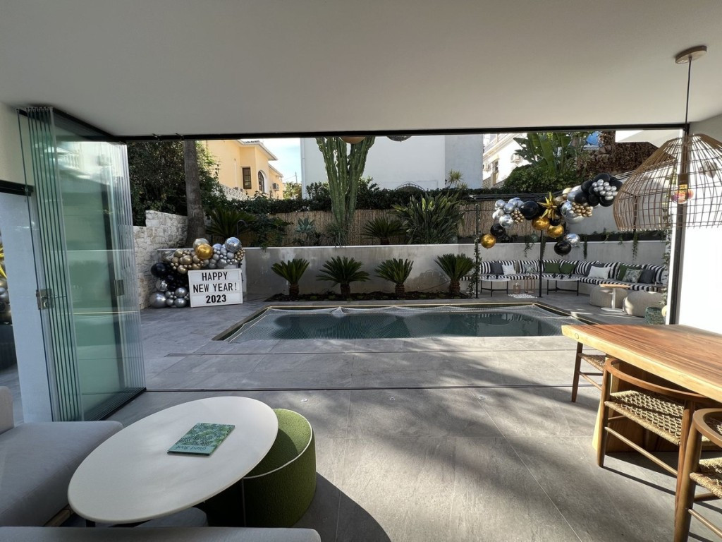 4 Bed Townhouse for sale in Nueva Andalucía Costa Del Sol, Málaga, Spain