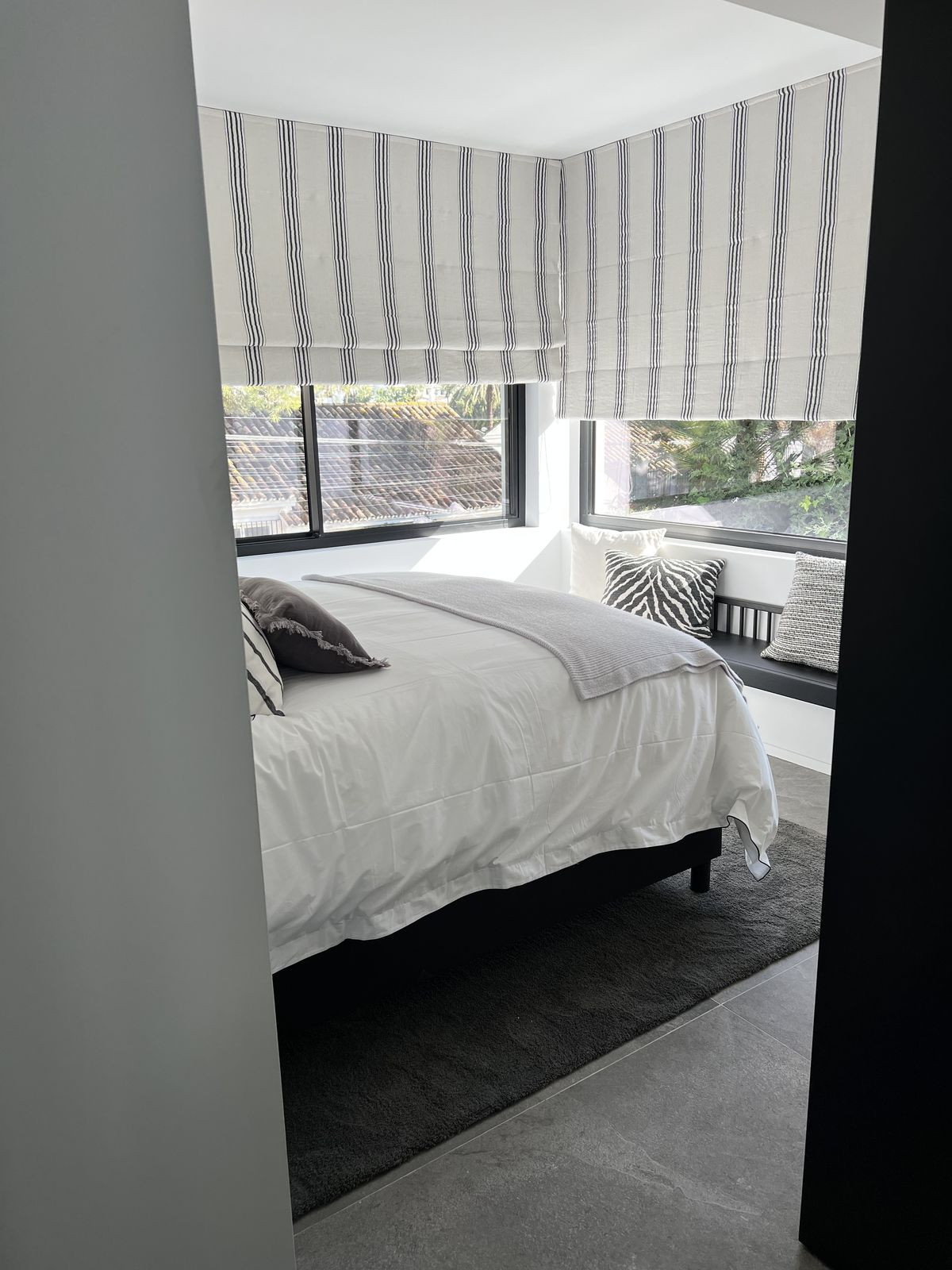 4 Bed Townhouse for sale in Nueva Andalucía Costa Del Sol, Málaga, Spain