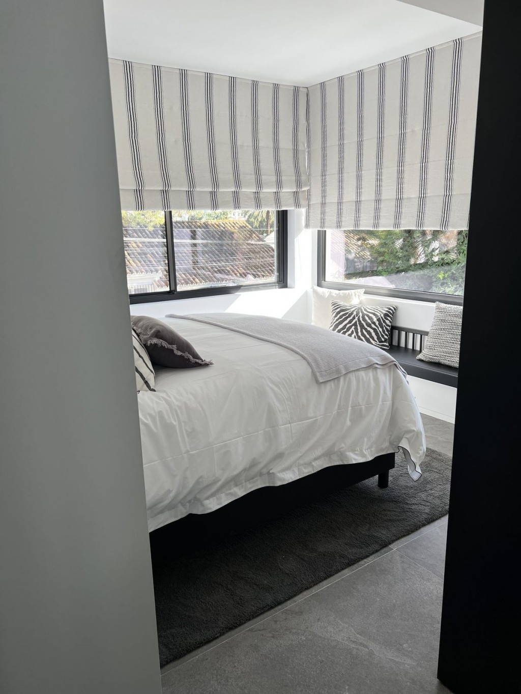 4 Bed Townhouse for sale in Nueva Andalucía Costa Del Sol, Málaga, Spain