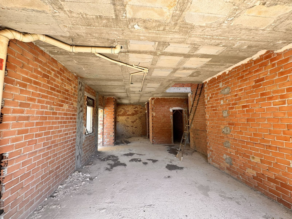 Se vende Terreno Urbano  en Costa Del Sol, Málaga, España