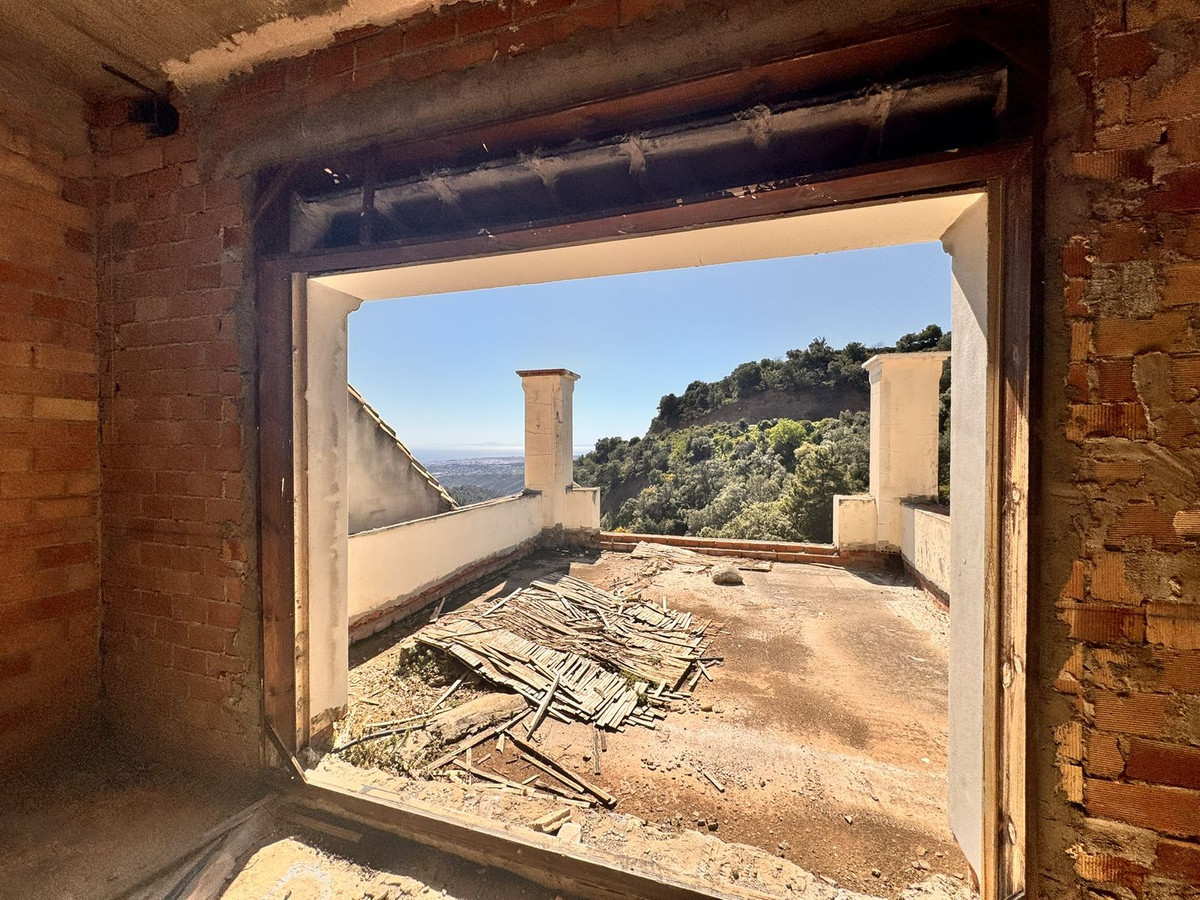 Se vende Terreno Urbano  en Costa Del Sol, Málaga, España