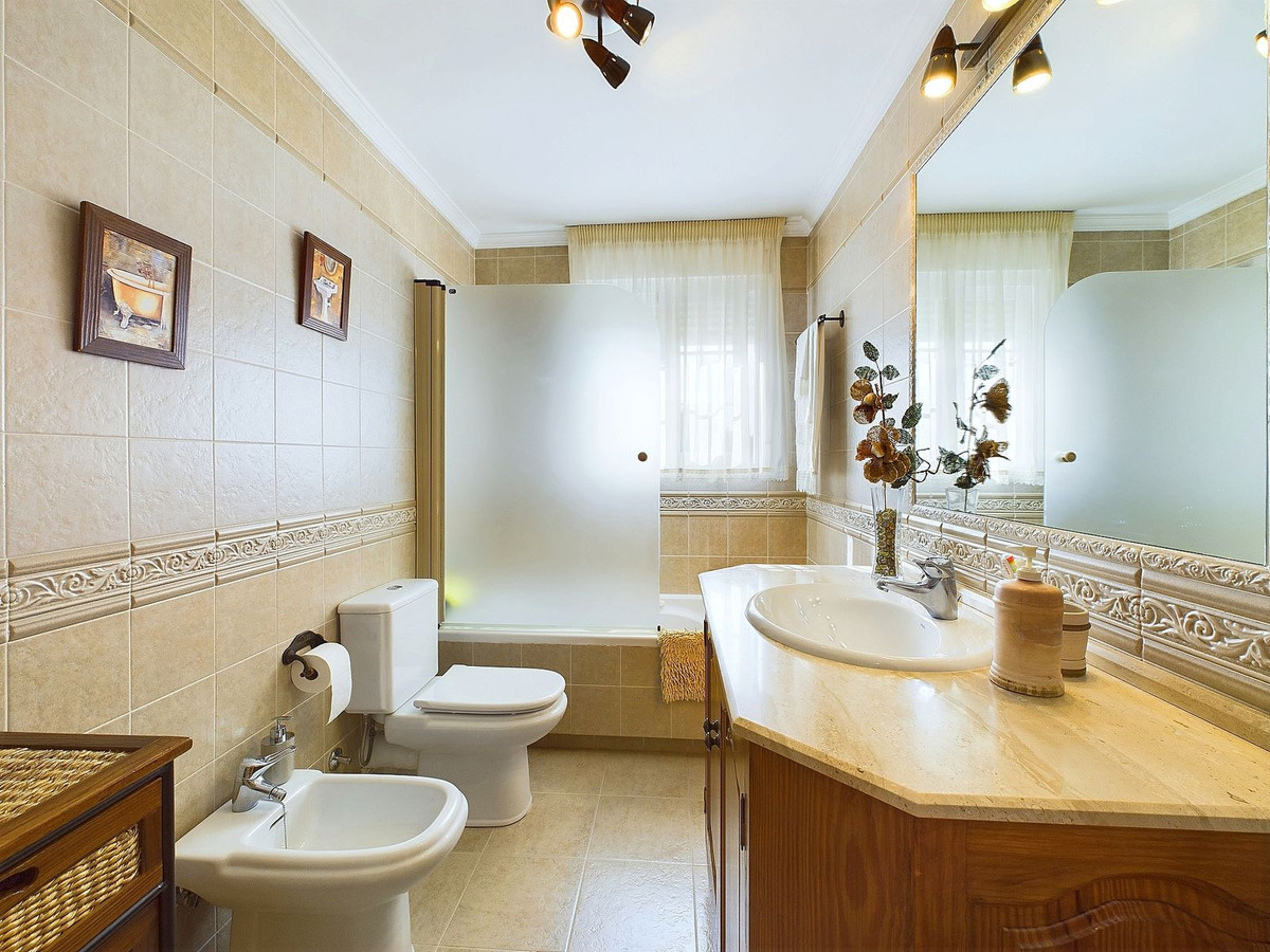 Se vende Adosada de 2 dormitorios en Costa Del Sol, Málaga, España