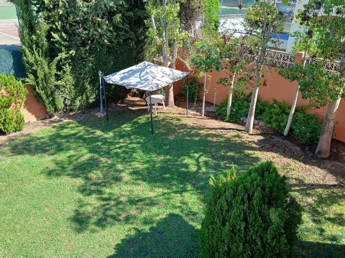 5 Bed Townhouse for sale in Mijas Costa Del Sol, Málaga, Spain