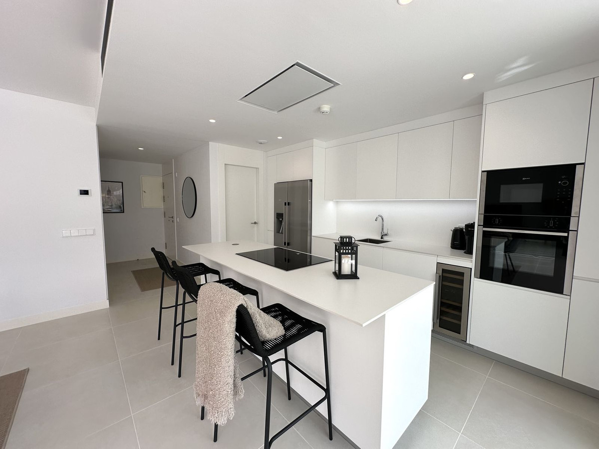 3 Bed Apartment for sale in Higueron Costa Del Sol, Málaga, Spain