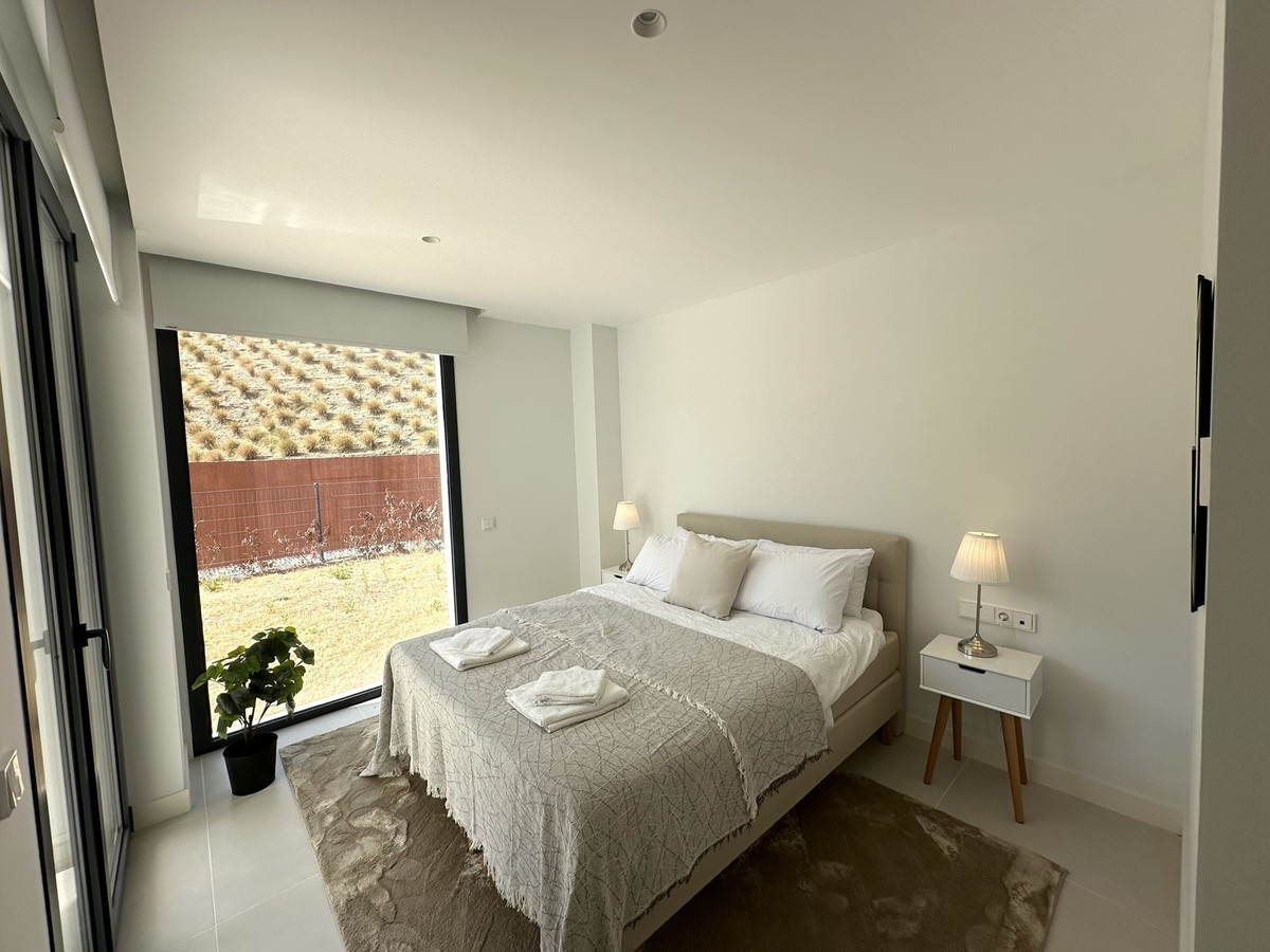 3 Bed Apartment for sale in Higueron Costa Del Sol, Málaga, Spain