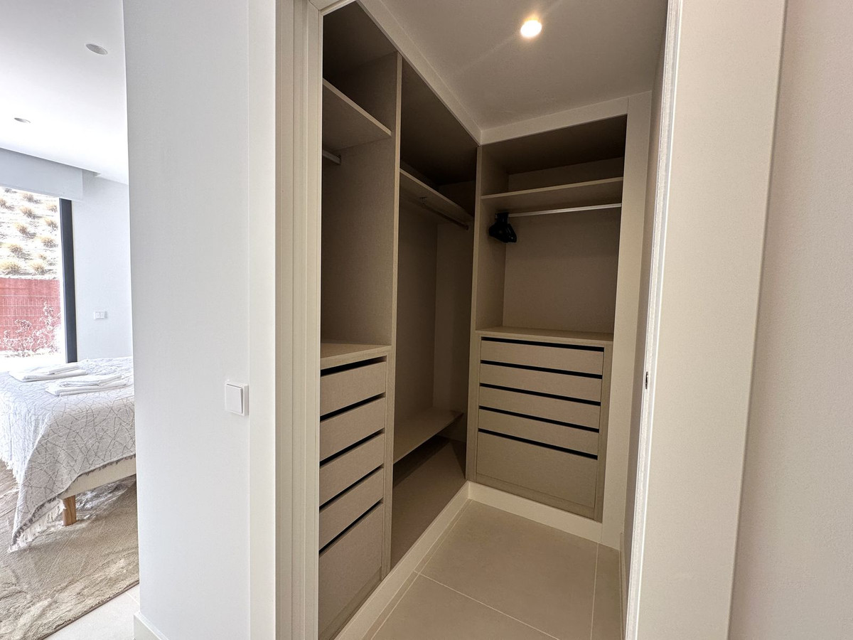 3 Bed Apartment for sale in Higueron Costa Del Sol, Málaga, Spain