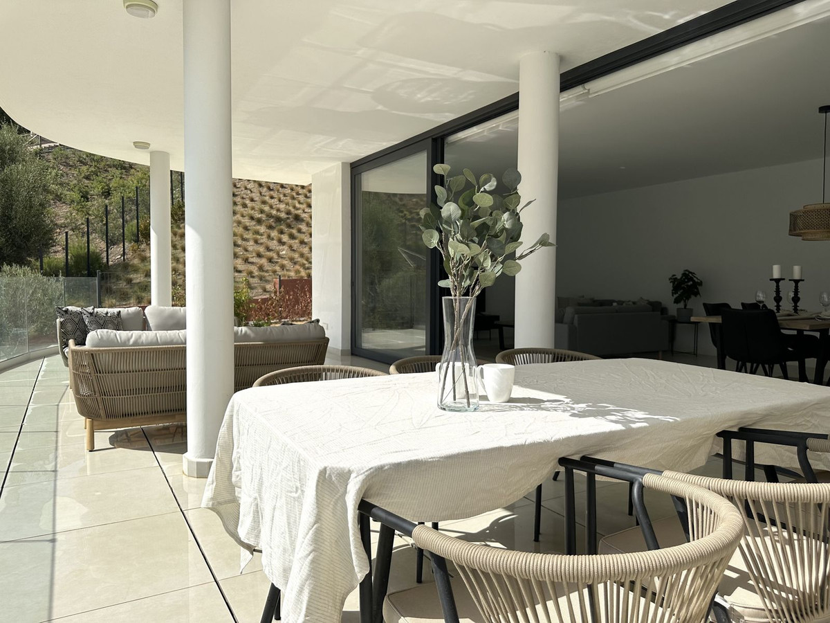 3 Bed Apartment for sale in Higueron Costa Del Sol, Málaga, Spain