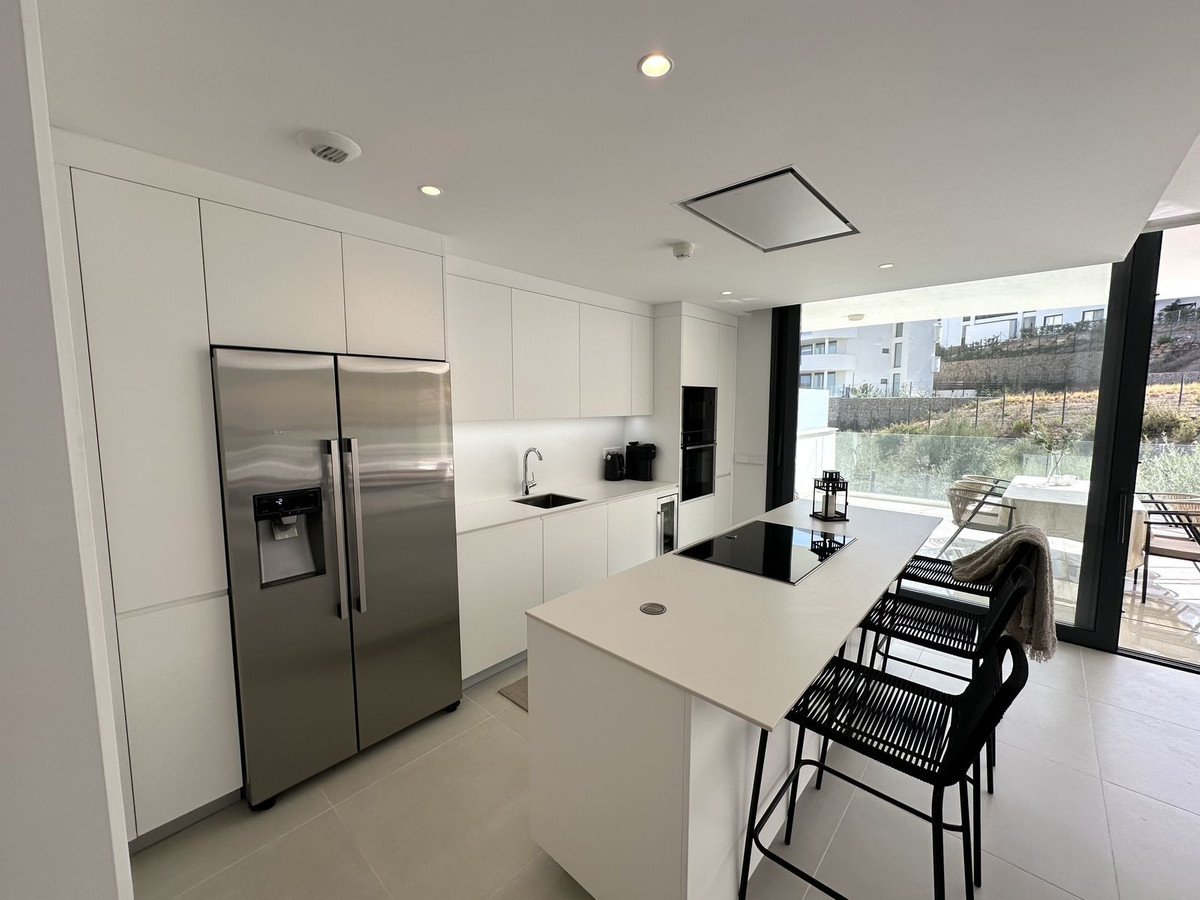 3 Bed Apartment for sale in Higueron Costa Del Sol, Málaga, Spain