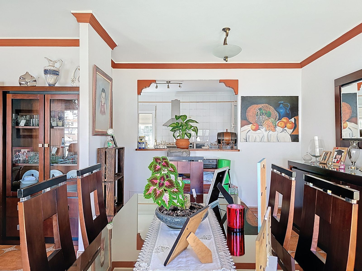 Se vende Villa - Chalet de 4 dormitorios en Costa Del Sol East, Málaga, España