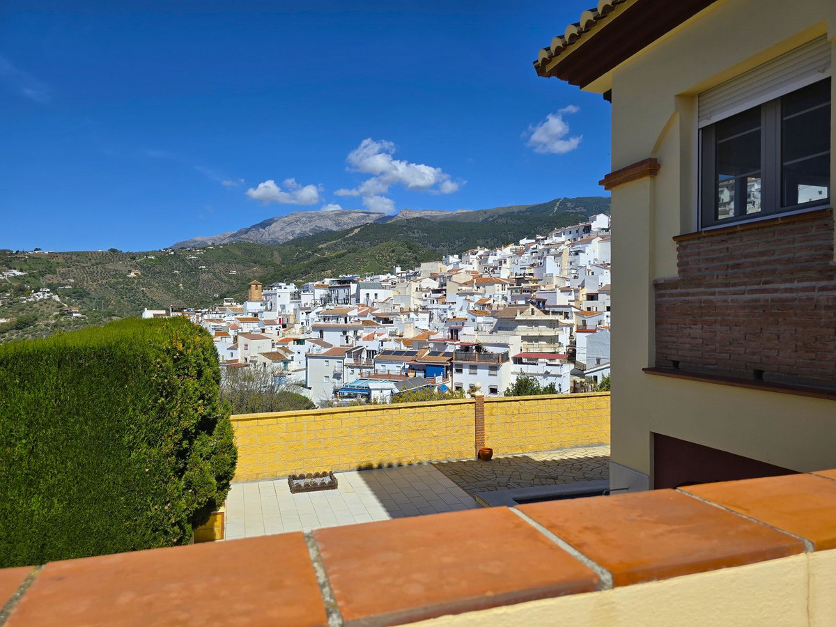 Se vende Villa - Chalet de 4 dormitorios en Costa Del Sol East, Málaga, España