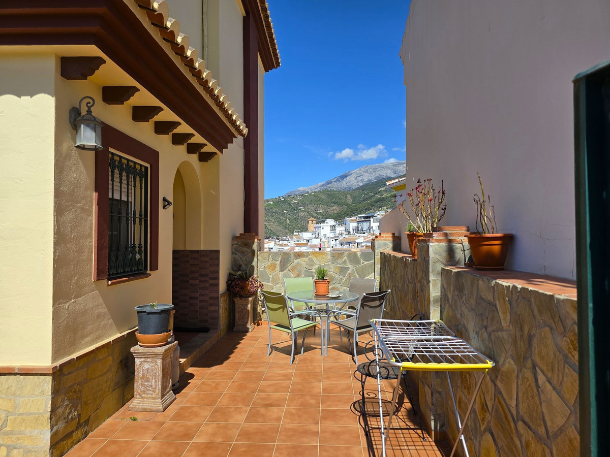 Se vende Villa - Chalet de 4 dormitorios en Costa Del Sol East, Málaga, España