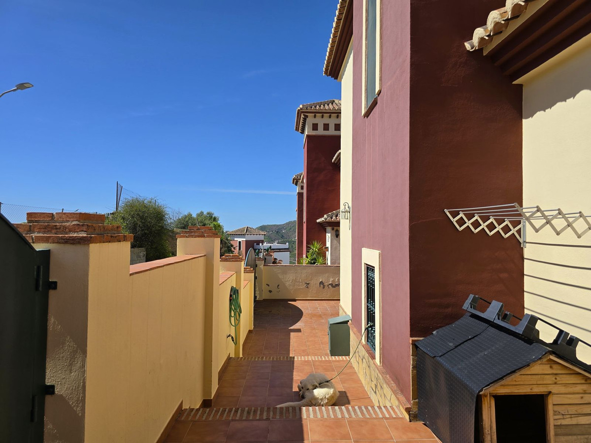 Se vende Villa - Chalet de 4 dormitorios en Costa Del Sol East, Málaga, España