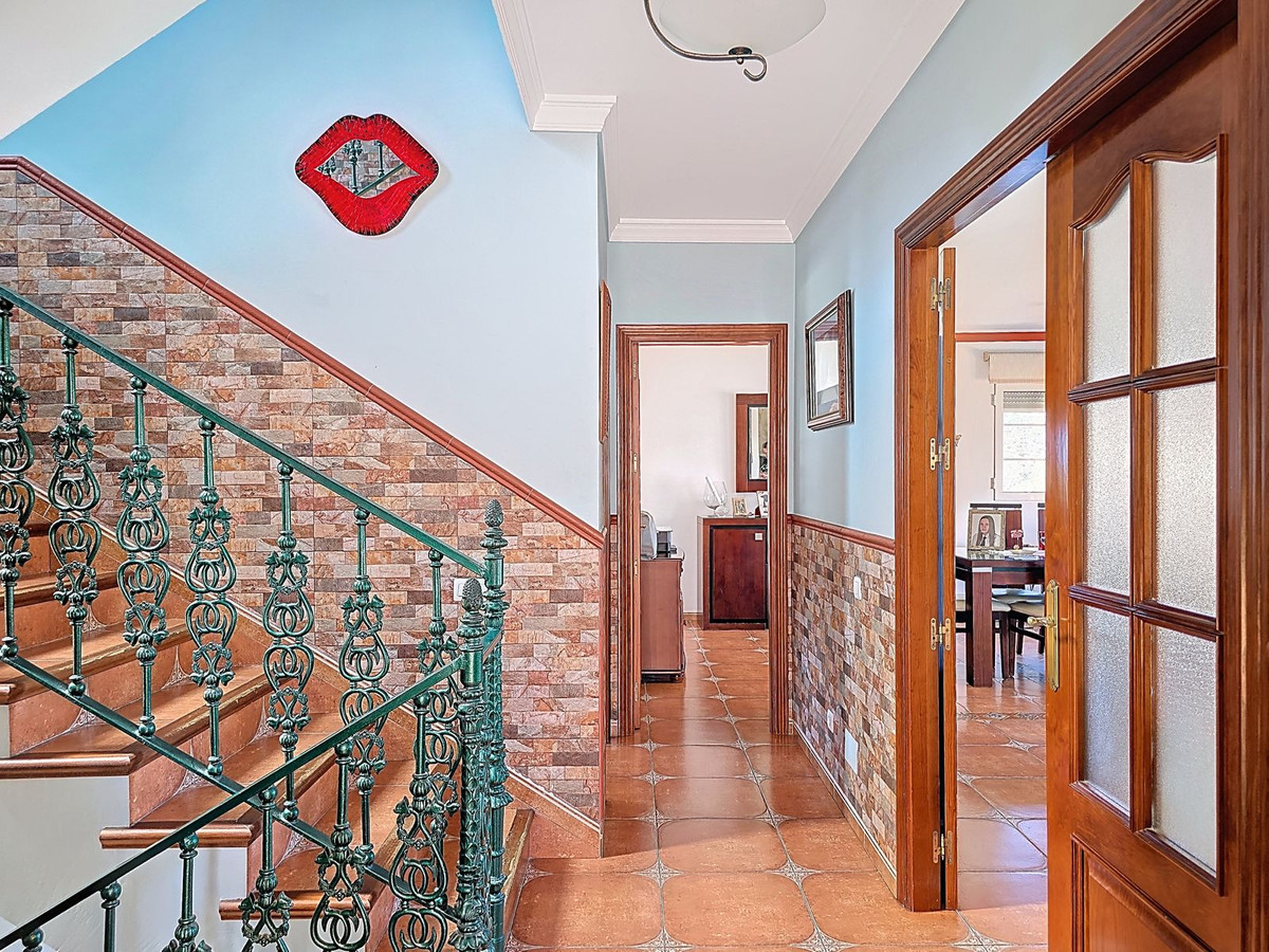 Se vende Villa - Chalet de 4 dormitorios en Costa Del Sol East, Málaga, España
