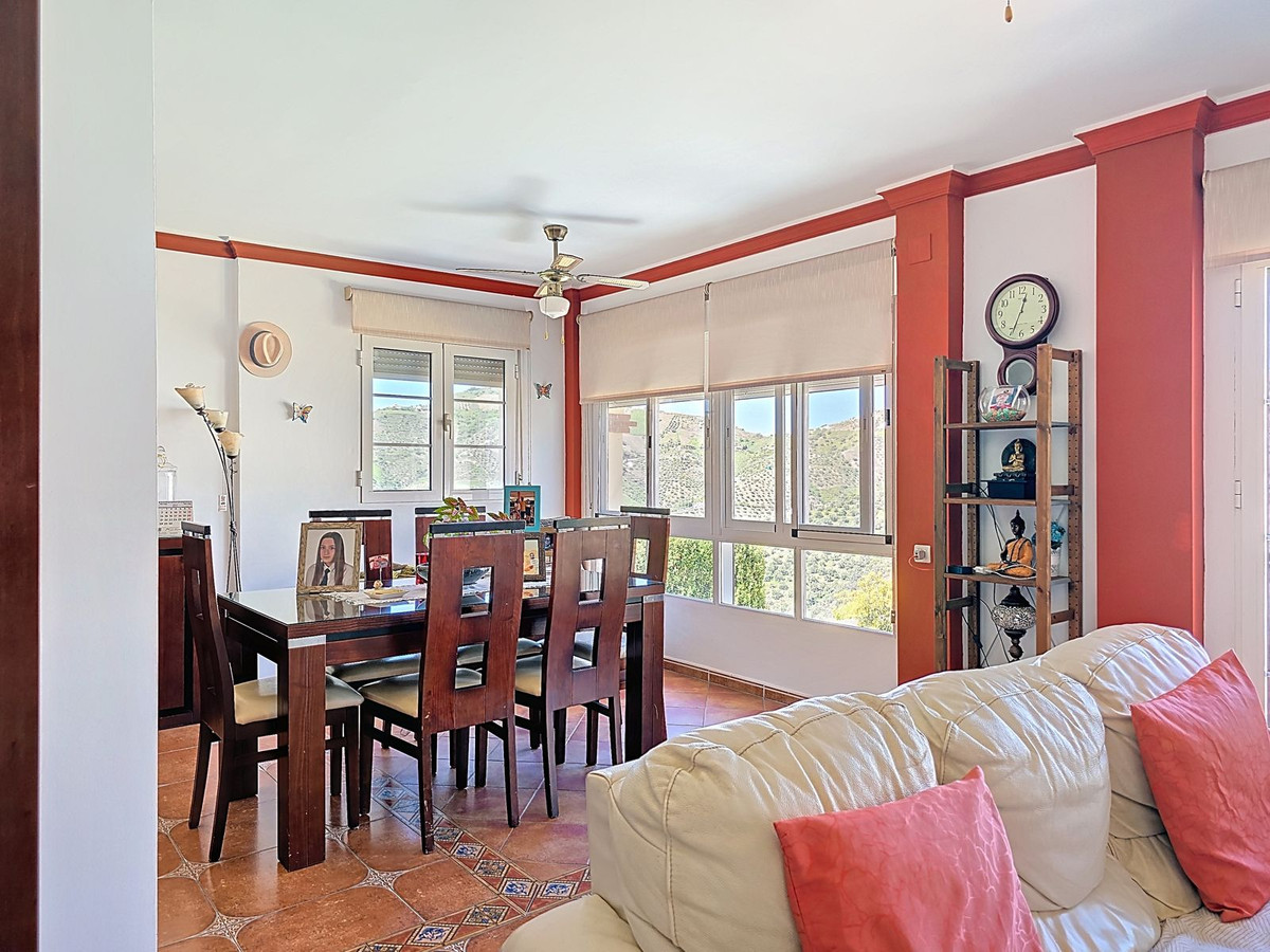 Se vende Villa - Chalet de 4 dormitorios en Costa Del Sol East, Málaga, España
