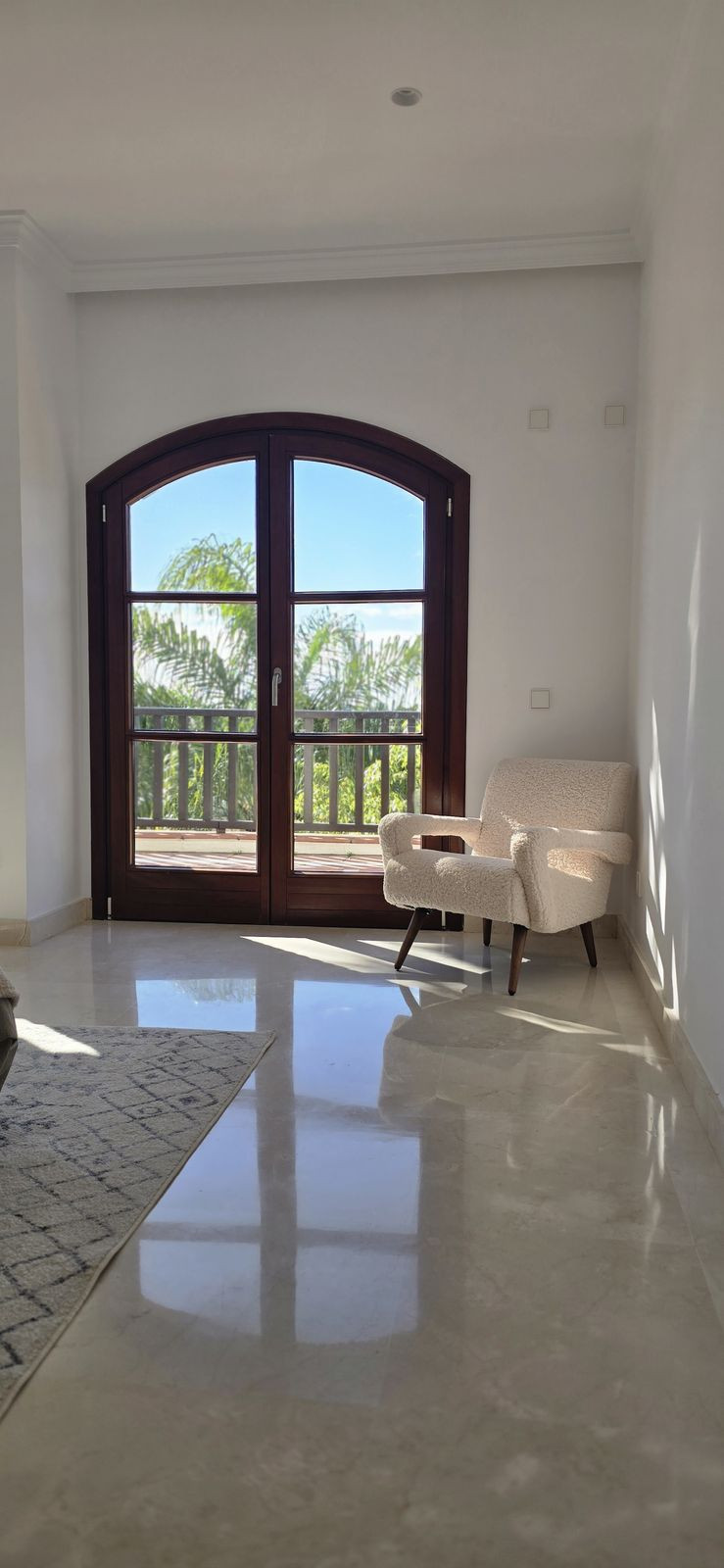 6 Bed Townhouse for sale in The Golden Mile Costa Del Sol, Málaga, Spain
