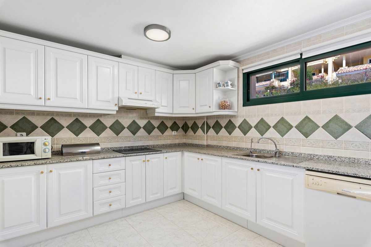 2 Bed Apartment for sale in Campoamor Costa Blanca, Alicante, Spain