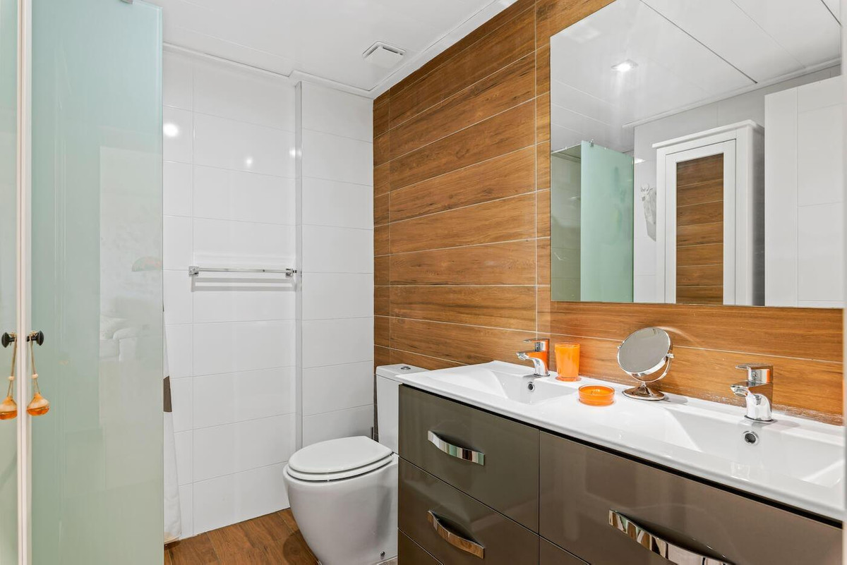 Se vende Apartamento Planta Media de 1 dormitorios en Costa Blanca, Alicante, España