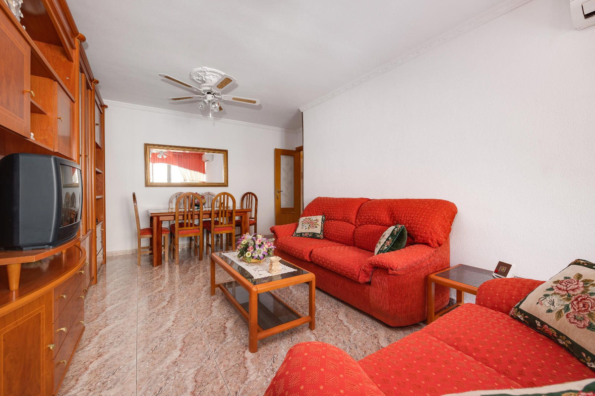 4 Bed Apartment for sale in Guardamar Del Segura Costa Blanca, Alicante, Spain