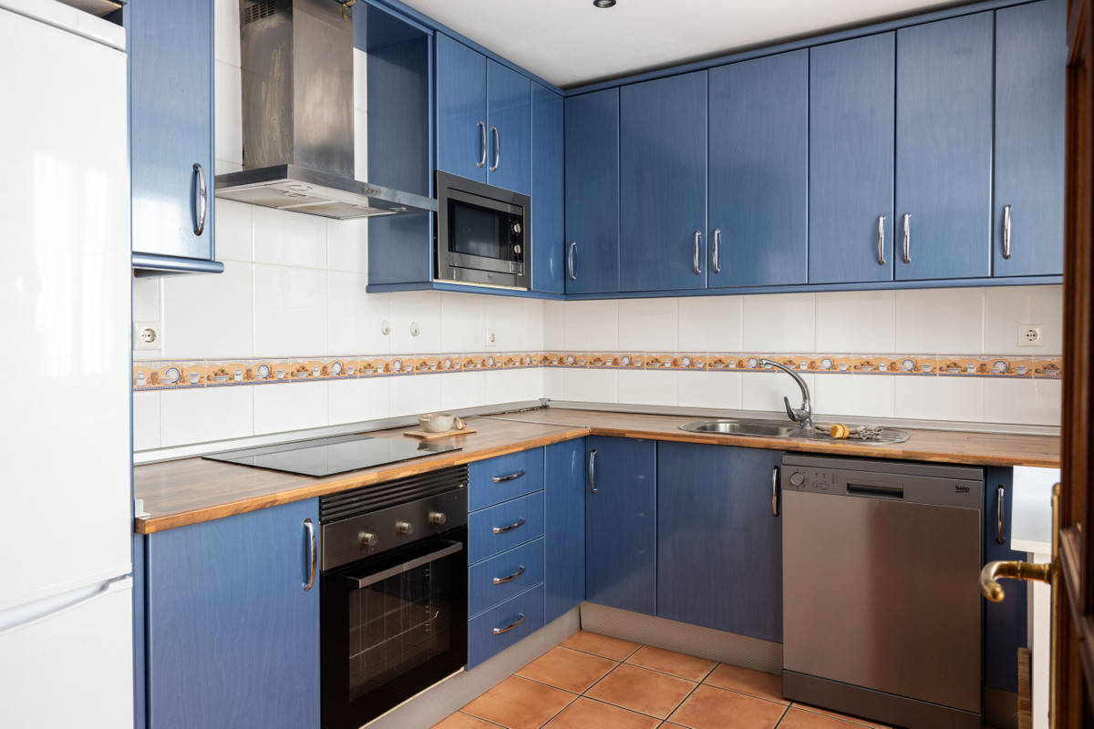 4 Bed Townhouse for sale in Torreblanca Costa Del Sol, Málaga, Spain