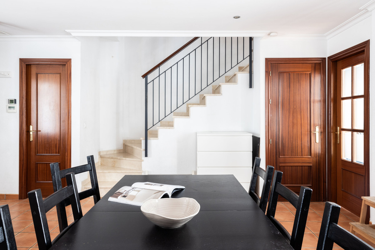 4 Bed Townhouse for sale in Torreblanca Costa Del Sol, Málaga, Spain