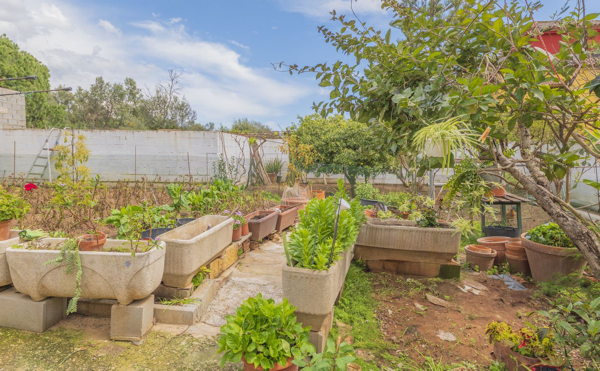 3 Bed Townhouse for sale in Las Chapas Costa Del Sol, Málaga, Spain