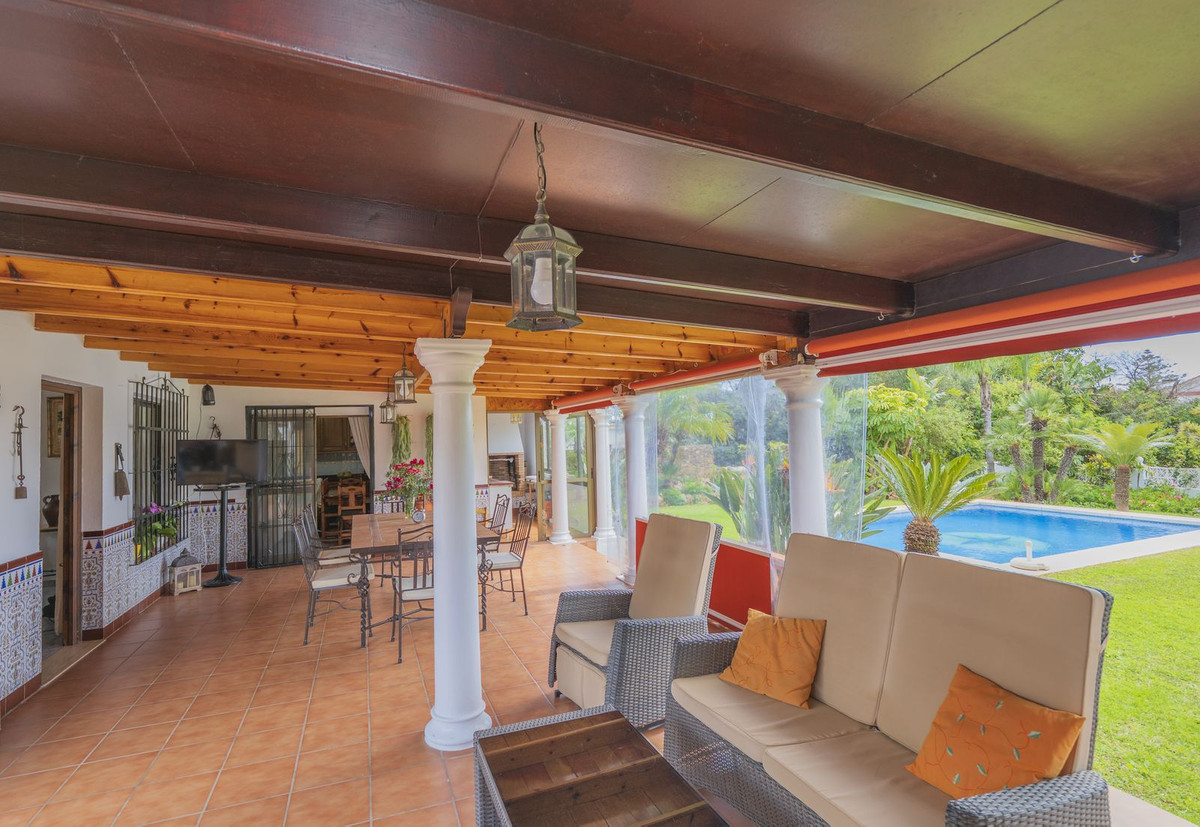 3 Bed Townhouse for sale in Las Chapas Costa Del Sol, Málaga, Spain
