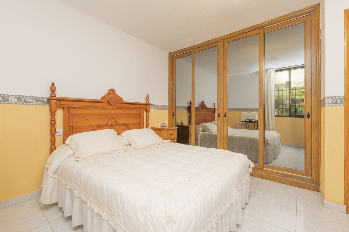 3 Bed Townhouse for sale in Las Chapas Costa Del Sol, Málaga, Spain