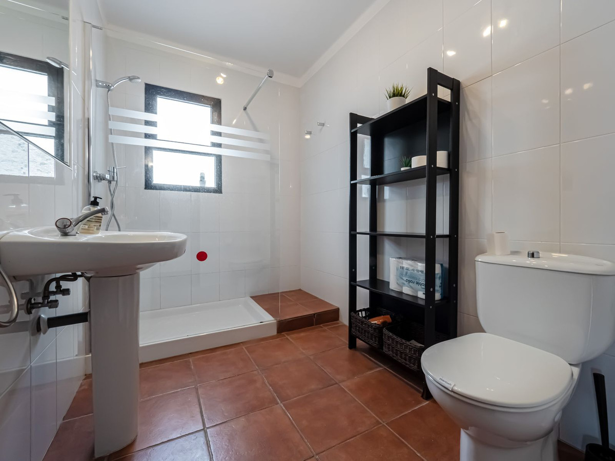 4 Bed Townhouse for sale in Nerja Costa Del Sol East, Málaga, Spain