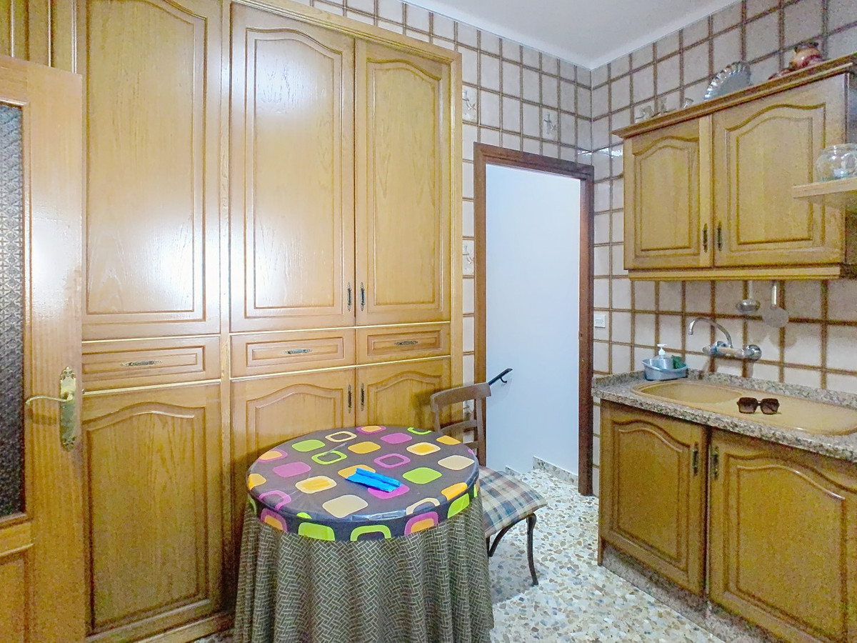 Se vende Pareada de 5 dormitorios en Costa Del Sol East, Málaga, España