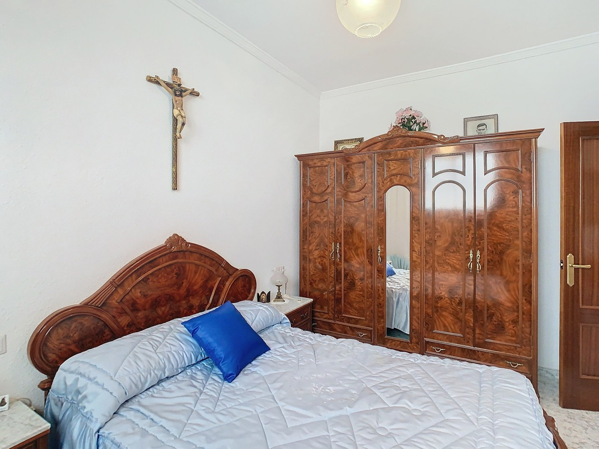 Se vende Pareada de 5 dormitorios en Costa Del Sol East, Málaga, España