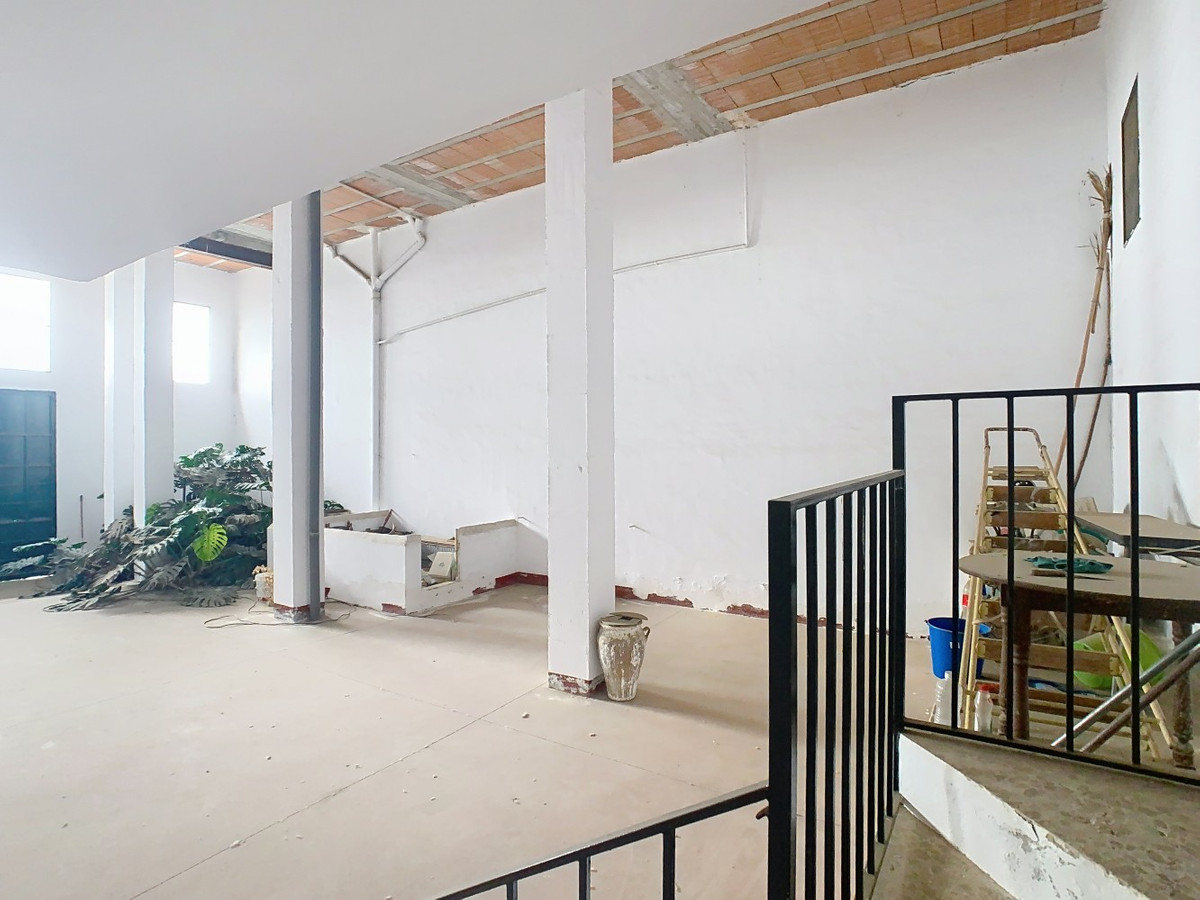 Se vende Pareada de 5 dormitorios en Costa Del Sol East, Málaga, España