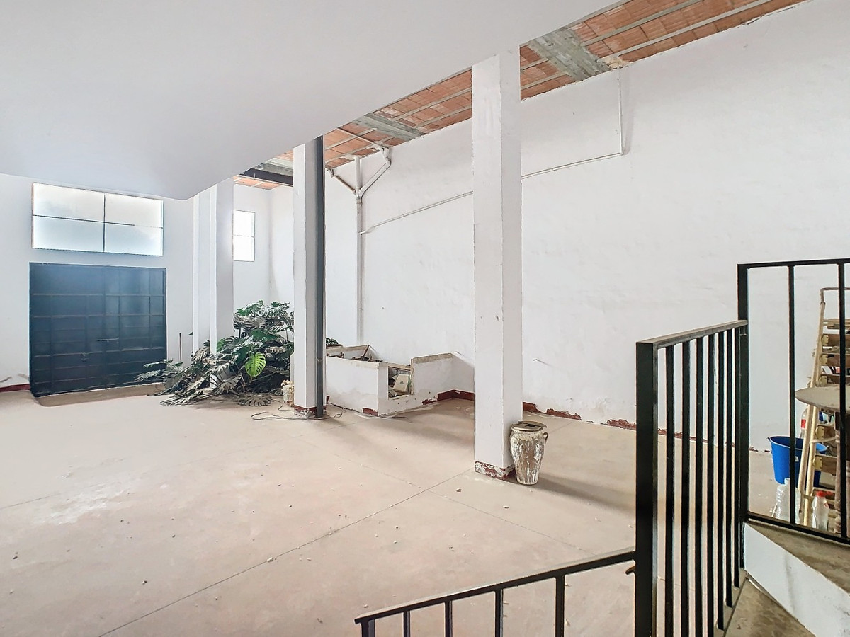Se vende Pareada de 5 dormitorios en Costa Del Sol East, Málaga, España
